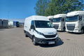 samochód dostawczy Iveco zdjęcie 2