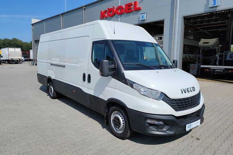 Iveco DAILY 35S16 zdjęcie 2