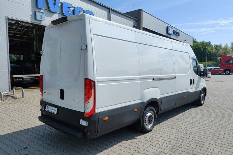 Iveco DAILY 35S16 zdjęcie 3