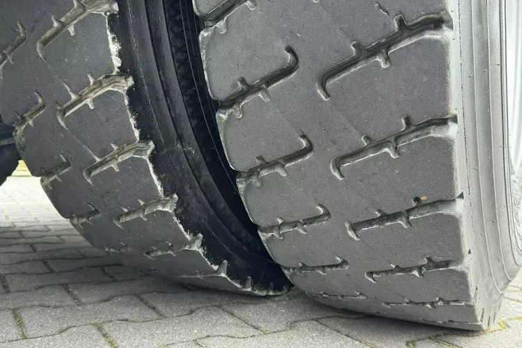 MAN TGS 32.420 8x4 Betonomieszarka Betoniarka GRUSZKA - 9m zdjęcie 16