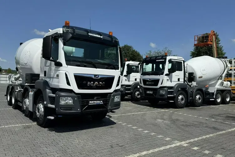 MAN TGS 32.420 8x4 Betonomieszarka Betoniarka GRUSZKA - 9m zdjęcie 3