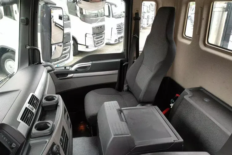 MAN TGS 32.420 8x4 Betonomieszarka Betoniarka GRUSZKA - 9m zdjęcie 31