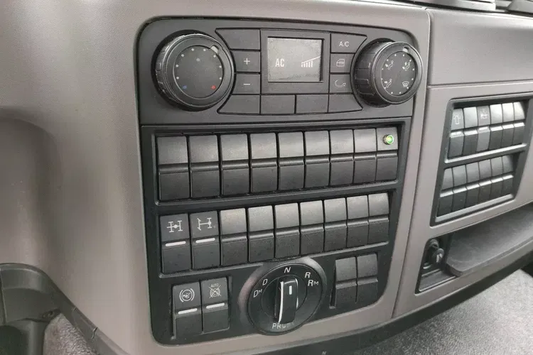 MAN TGS 32.420 8x4 Betonomieszarka Betoniarka GRUSZKA - 9m zdjęcie 38