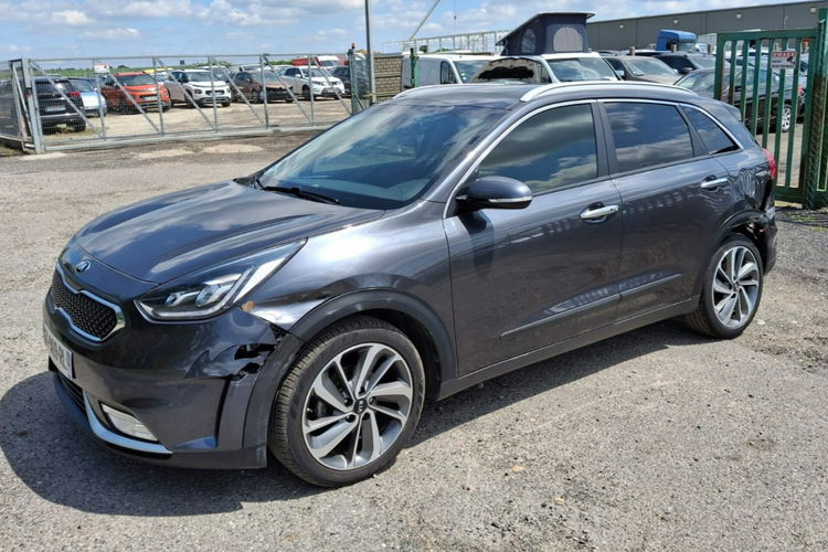 Niro Kia Niro Hybrid L 1.6 GDI HEV 141KM zdjęcie 16