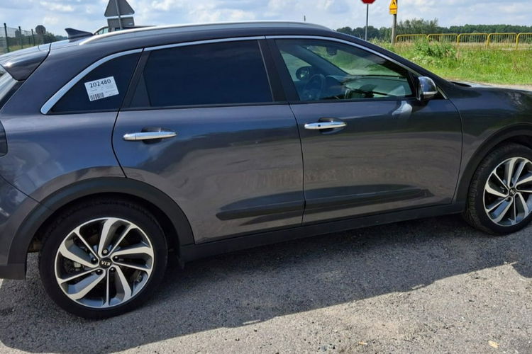 Niro Kia Niro Hybrid L 1.6 GDI HEV 141KM zdjęcie 5