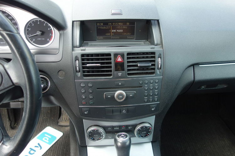 Mercedes C 180 C180 156KM LPG Skóry Automat Klimatronic Gaz zdjęcie 16