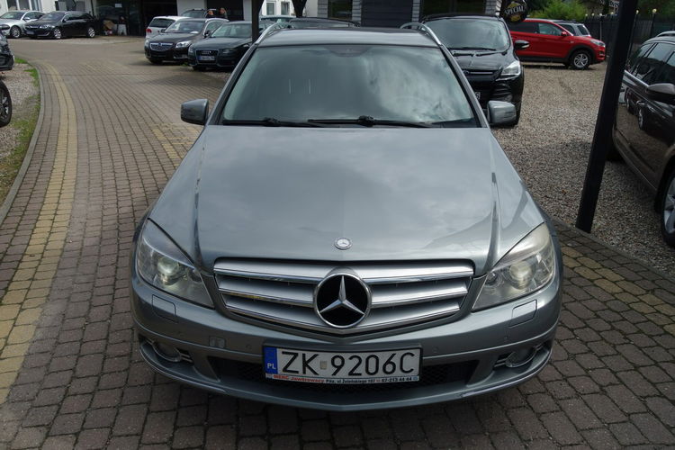 Mercedes C 180 C180 156KM LPG Skóry Automat Klimatronic Gaz zdjęcie 3