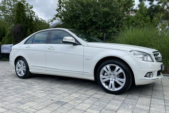 Mercedes C 180 Bardzo zadbana - 100% oryginalny przebieg.NOWY ROZRZĄD
