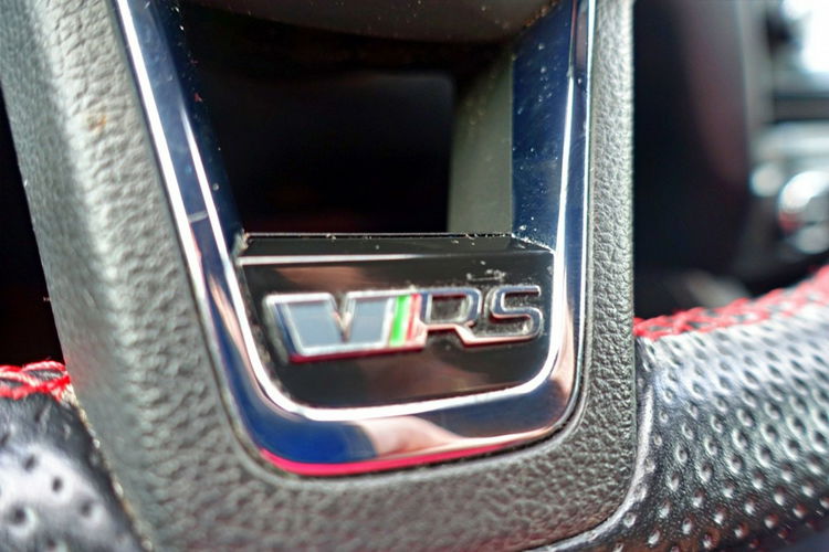 Skoda Octavia Rezerwacja - 100% org. lakier VRS - 230KM zdjęcie 42