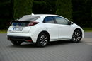 Honda Civic 1.8i-VTEC(142KM)Lift Biała Perła Ledy Xenon Navi Kamera 2xParktronic zdjęcie 14