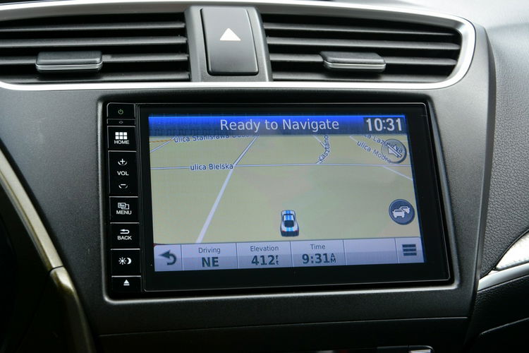 Honda Civic 1.8i-VTEC(142KM)Lift Biała Perła Ledy Xenon Navi Kamera 2xParktronic zdjęcie 29