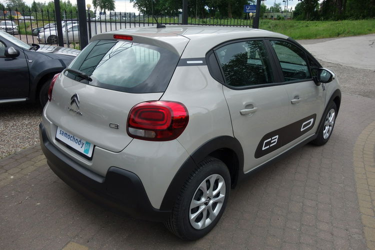 Citroen C3 1.2 83KM Klimatyzacja Asystent Pasa zdjęcie 9