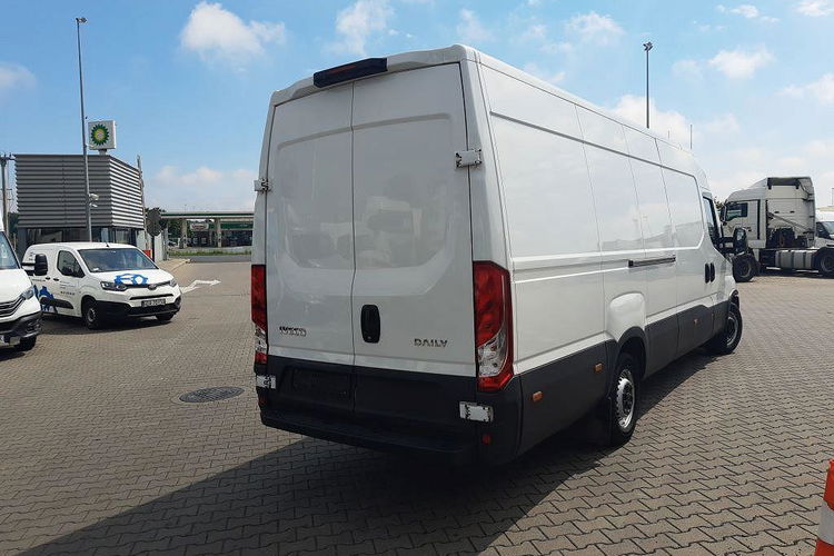 Iveco DAILY 35S 16 zdjęcie 3