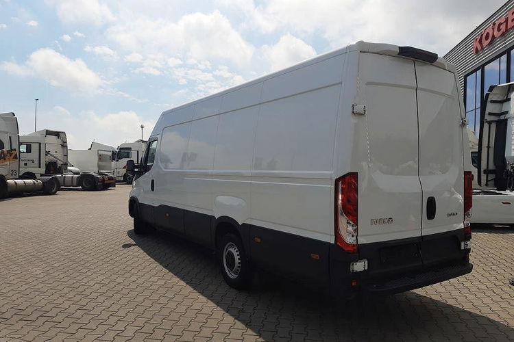 Iveco DAILY 35S 16 zdjęcie 4