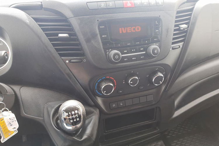 Iveco DAILY 35S 16 zdjęcie 7
