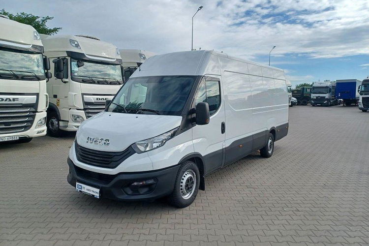 Iveco DAILY 35S16 zdjęcie 1