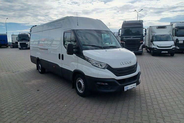 Iveco DAILY 35S16 zdjęcie 2