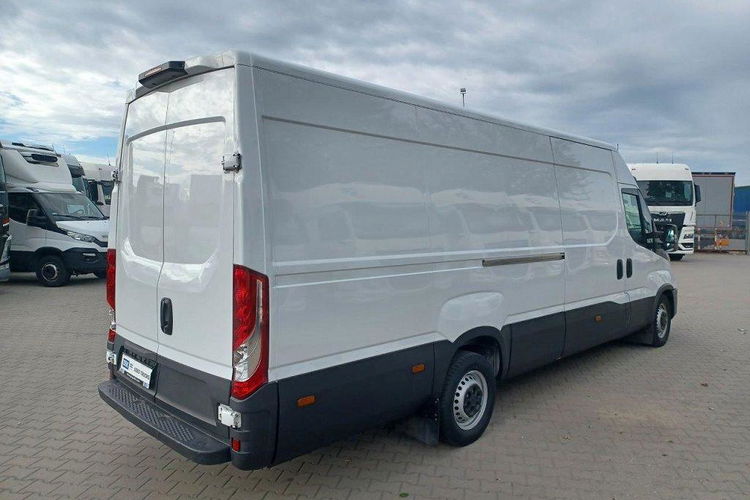 Iveco DAILY 35S16 zdjęcie 4