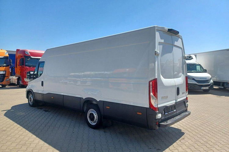 Iveco DAILY 35S16 zdjęcie 4