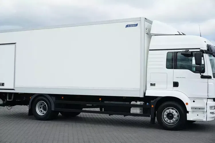 MAN / TGM / 18.340 / EURO 6 / IZOTERMA + WINDA / 18 PALET zdjęcie 17