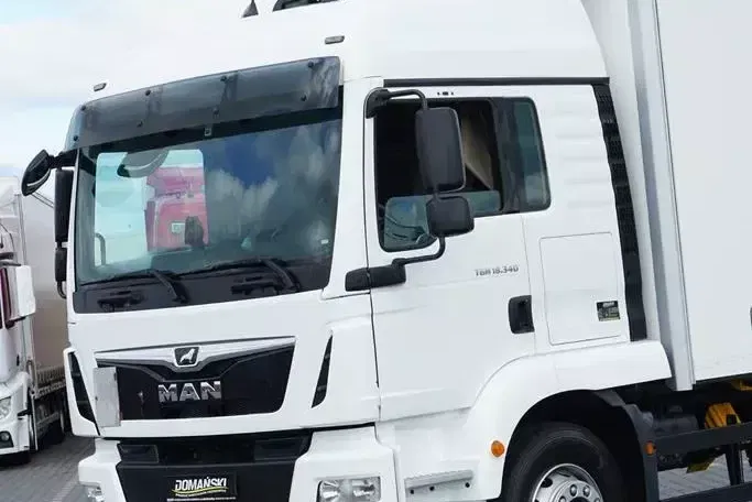 MAN / TGM / 18.340 / EURO 6 / IZOTERMA + WINDA / 18 PALET zdjęcie 21