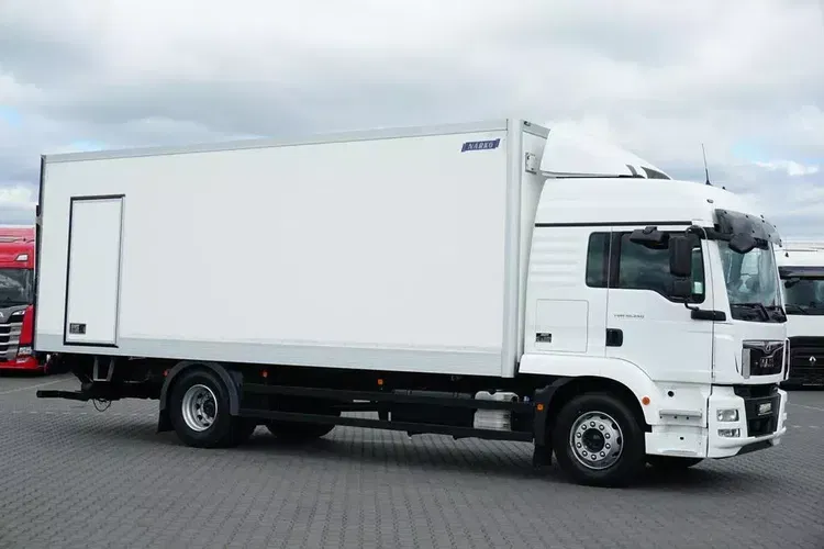MAN / TGM / 18.340 / EURO 6 / IZOTERMA + WINDA / 18 PALET zdjęcie 4