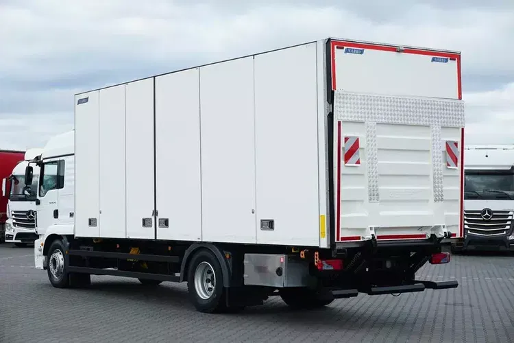 MAN / TGM / 18.340 / EURO 6 / IZOTERMA + WINDA / 18 PALET zdjęcie 6