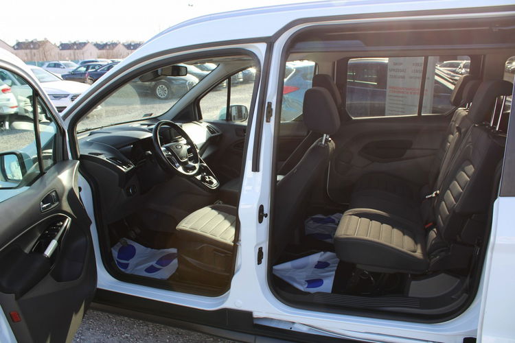 Ford Grand Tourneo Connect Titanium 120HP Panorama F-vat Gwarancja Krajowy zdjęcie 13