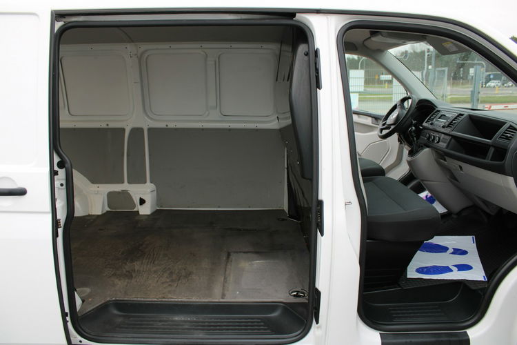 Volkswagen Transporter L2 F-vat VAT-1 Salon Polska zdjęcie 18