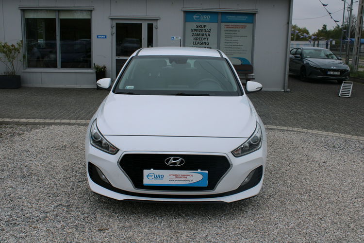 Hyundai i30 1.6Crdi F-vat Gwarancja Salon PL Classic+ zdjęcie 2