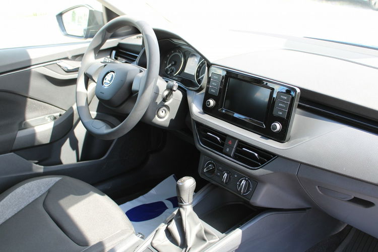 Skoda Scala TSI Active F-vat SalonPL Gwarancja lane assist zdjęcie 25