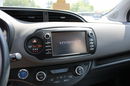 Toyota Yaris Hybrid Premium F-vat Salon Polska Gwarancja zdjęcie 27