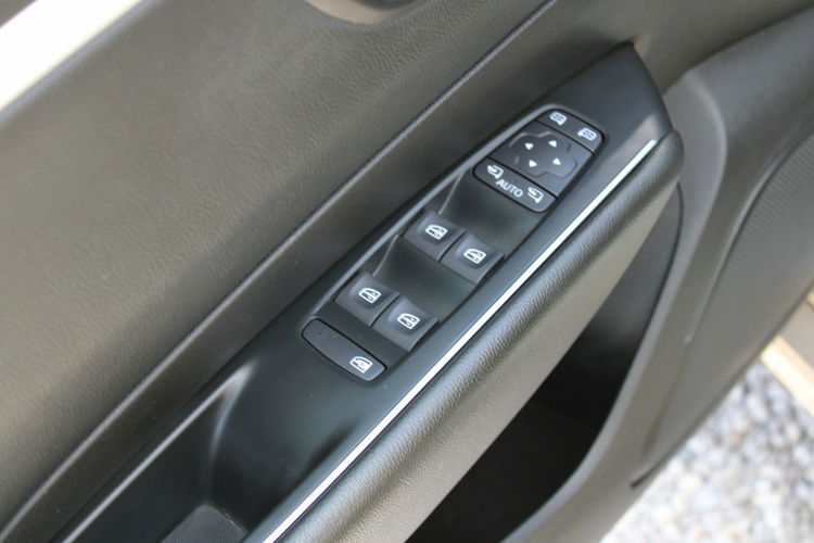 Renault Talisman dci 160HP Automat F-vat Gwarancja Limited zdjęcie 19