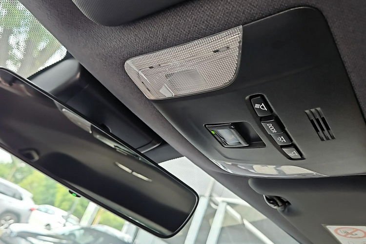 Toyota Corolla 1.8 HSD 122KM COMFORT TECH, salon Polska, gwarancja, FV23% zdjęcie 24