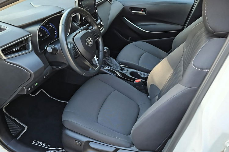 Toyota Corolla 1.8 HSD 122KM COMFORT TECH, salon Polska, gwarancja, FV23% zdjęcie 10