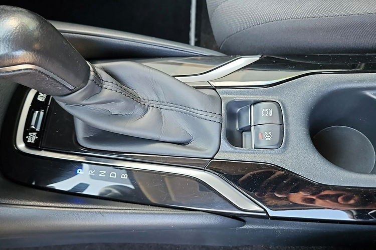 Toyota Corolla 1.8 HSD 122KM COMFORT TECH, salon Polska, gwarancja, FV23% zdjęcie 17