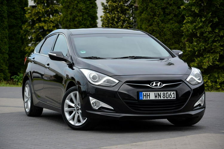 Hyundai i40 Premium Skóry Ledy Duza Navi Keyless go Kamera 2xParktronic zdjęcie 9