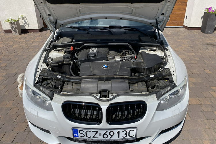 BMW 320 2.0 M Pakiet full opcja biała perła ledy bi xenon nawi alu 19 zdjęcie 12