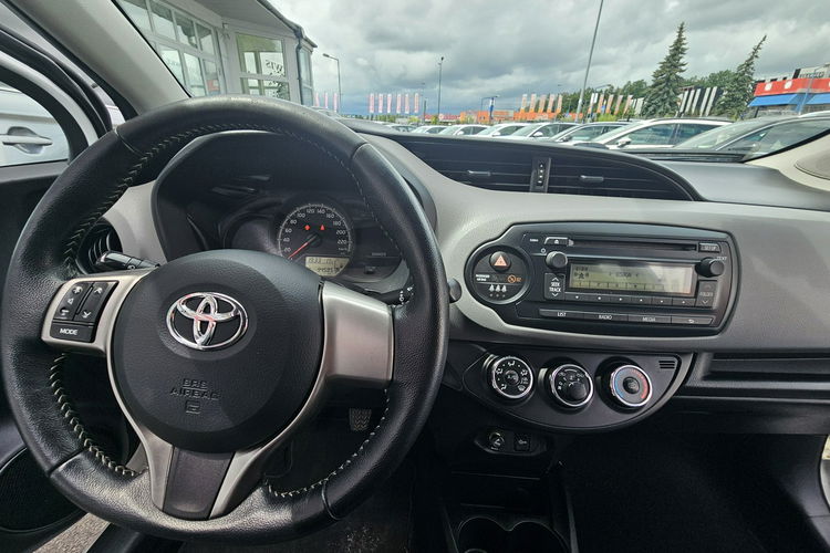 Toyota Yaris model 2016, , mały przebieg zdjęcie 11