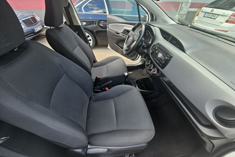 Toyota Yaris model 2016, , mały przebieg zdjęcie 13
