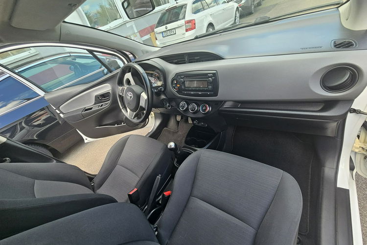 Toyota Yaris model 2016, , mały przebieg zdjęcie 25