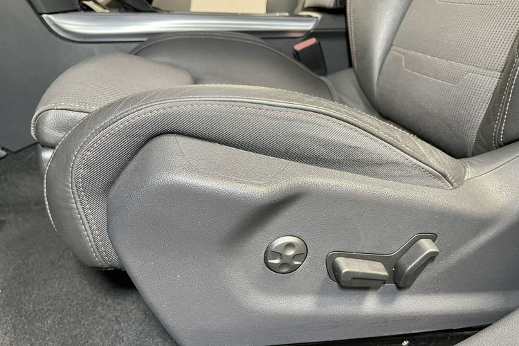 Peugeot 508 SW 2.0 Blue-HDi 180KM GT-LINE Full LED Face Lift Navi GPS ALU HeadUp Max zdjęcie 11