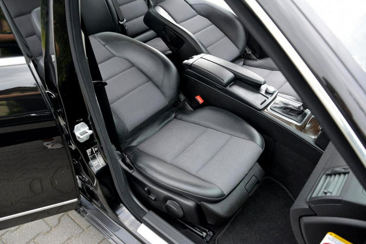 Mercedes C 180 1.8Kompressor Elegance Navi pół-skóry Automat 12.2007-model 2008 zdjęcie 20