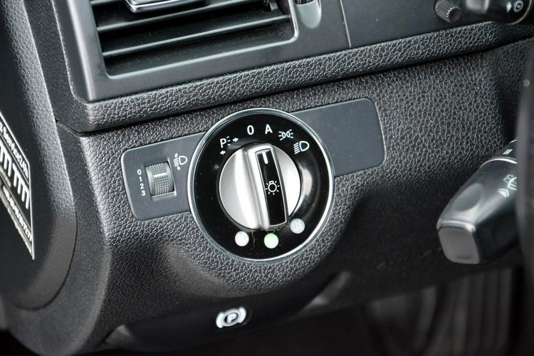 Mercedes C 180 1.8Kompressor Elegance Navi pół-skóry Automat 12.2007-model 2008 zdjęcie 32