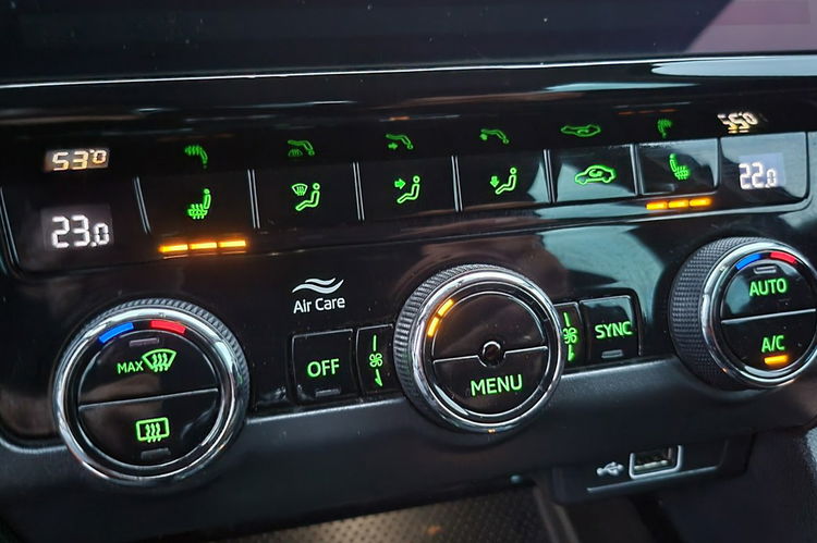 Skoda Octavia 2020 Tylko Salon Polska 1Właściciel BEZWYPADKOWY Style zdjęcie 8