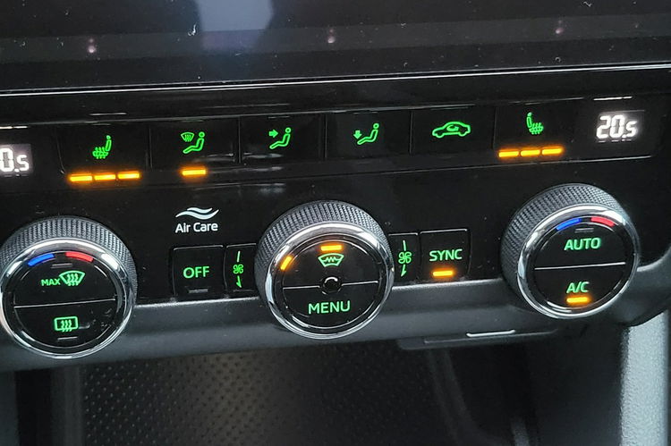 Skoda Octavia 2020 Tylko Salon Polska 1Właściciel BEZWYPADKOWY zdjęcie 6