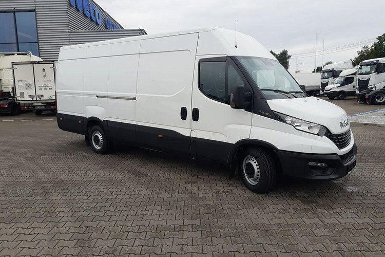 IVECO DAILY 35S 16 zdjęcie 2