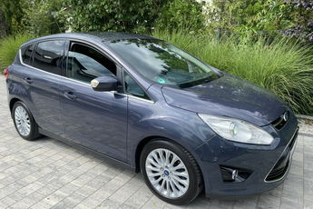 Ford C-Max Rodzinny minivan