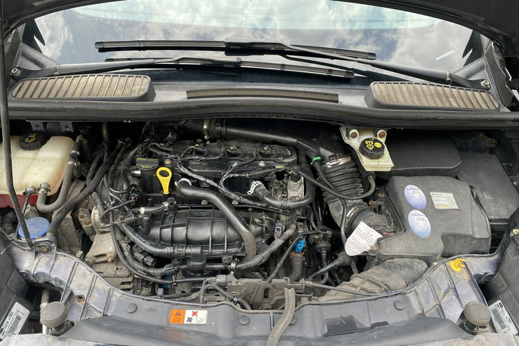 Ford C-Max Rodzinny minivan zdjęcie 38
