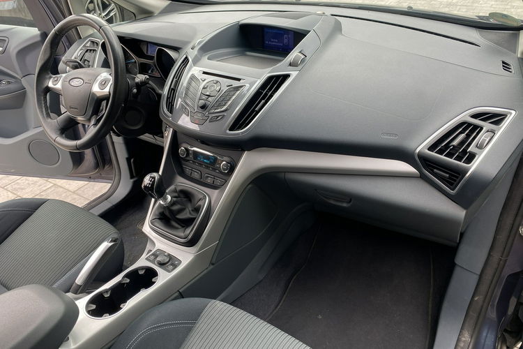 Ford C-Max Rodzinny minivan zdjęcie 9